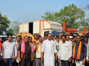 Sai Baba: सलग 14 व्या वर्षी श्री Sai Baba मंदिर शरणापूर येथून पालखी सह पदयात्रा शिर्डी कडे प्रस्थान!