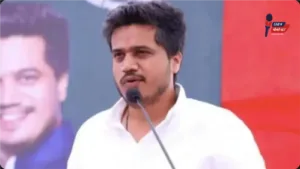 Rohit Pawar : ‘जब बबन गीत मुसीबत में पड़ा तो मैंने वाल्मीक कराडा का नाम लिया…’, रोहित पवार ने आरआर आबा, विलासराव देशमुख का नाम लेकर मुंडे को दी सलाह